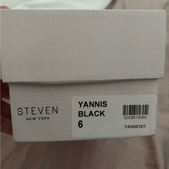 Steve New York size 6 slip on sandals brand new - Picture 3 of 4